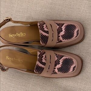 Seychelles Blush Snakeskin Loafers